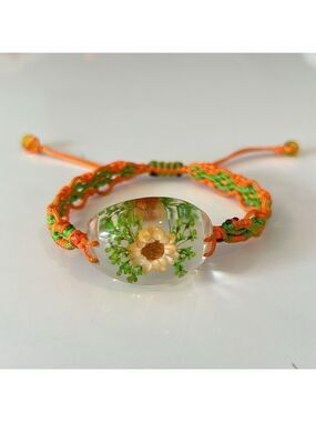 Orange and Green String Bracelet with Flower in Glass Element